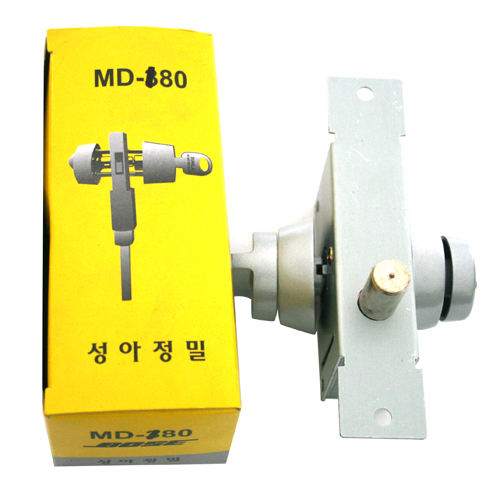보스 MD-180